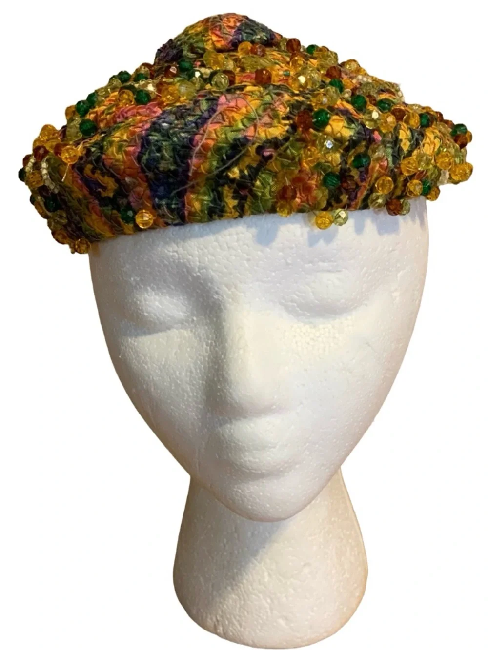 VINTAGE CIRCA 1960'S DANCINGER MULTI COLOR BEADED BEANIE STYLE HAT - Picture 2 of 12